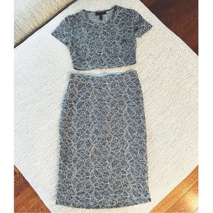 💥SOLD💥 BCBG matching top and skirt set
